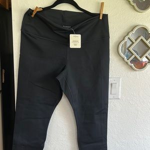 Fabletics define high waisted 7/8 length